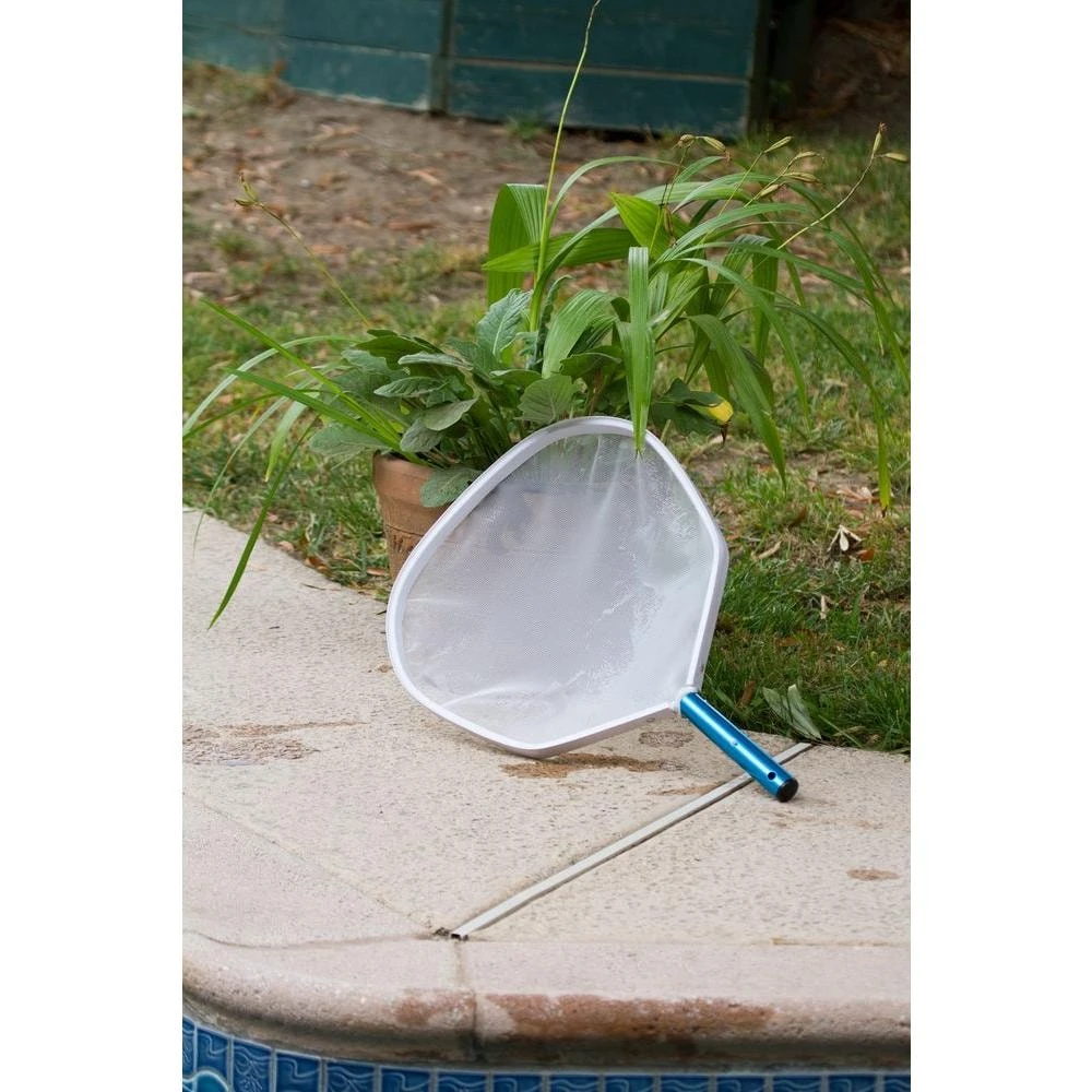 HDX Heavy-Duty Aluminum Leaf Skimmer for Swimming Pools and Spas 2 HDX Heavy-Duty Aluminum Leaf Skimmer for Swimming Pools and Spas - Image 2